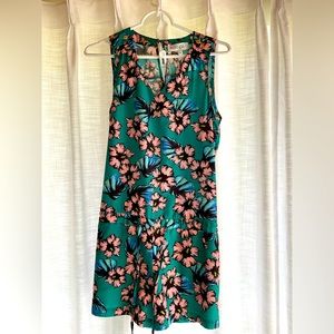 Floral print romper with sash